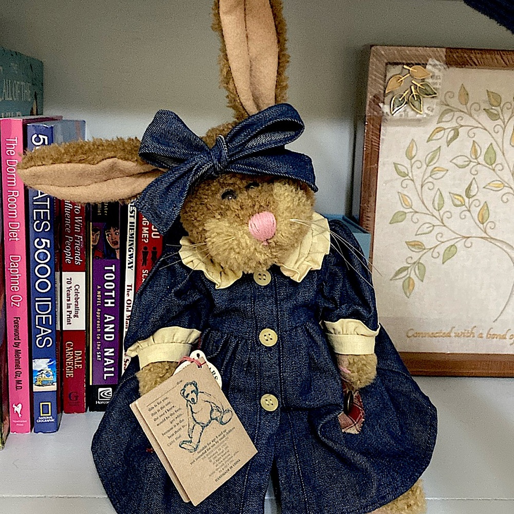 FINAL SALE!! 🌟Spring Sale Rare BOYDS LUCILLE Bunny Plush Denim Dress and Bow